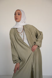 Pleats Bloom Kimono - Light Sage