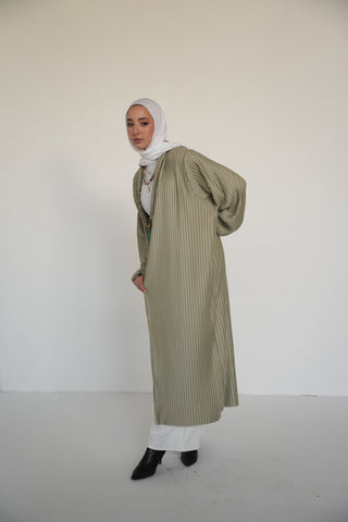 Pleats Bloom Kimono - Light Sage