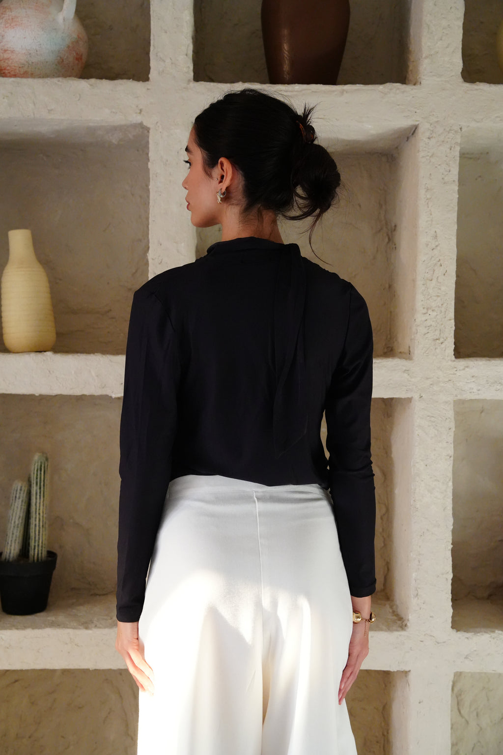 The Stretch Tie Top - Black
