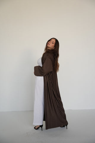 Pleats Bloom Kimono - Brown