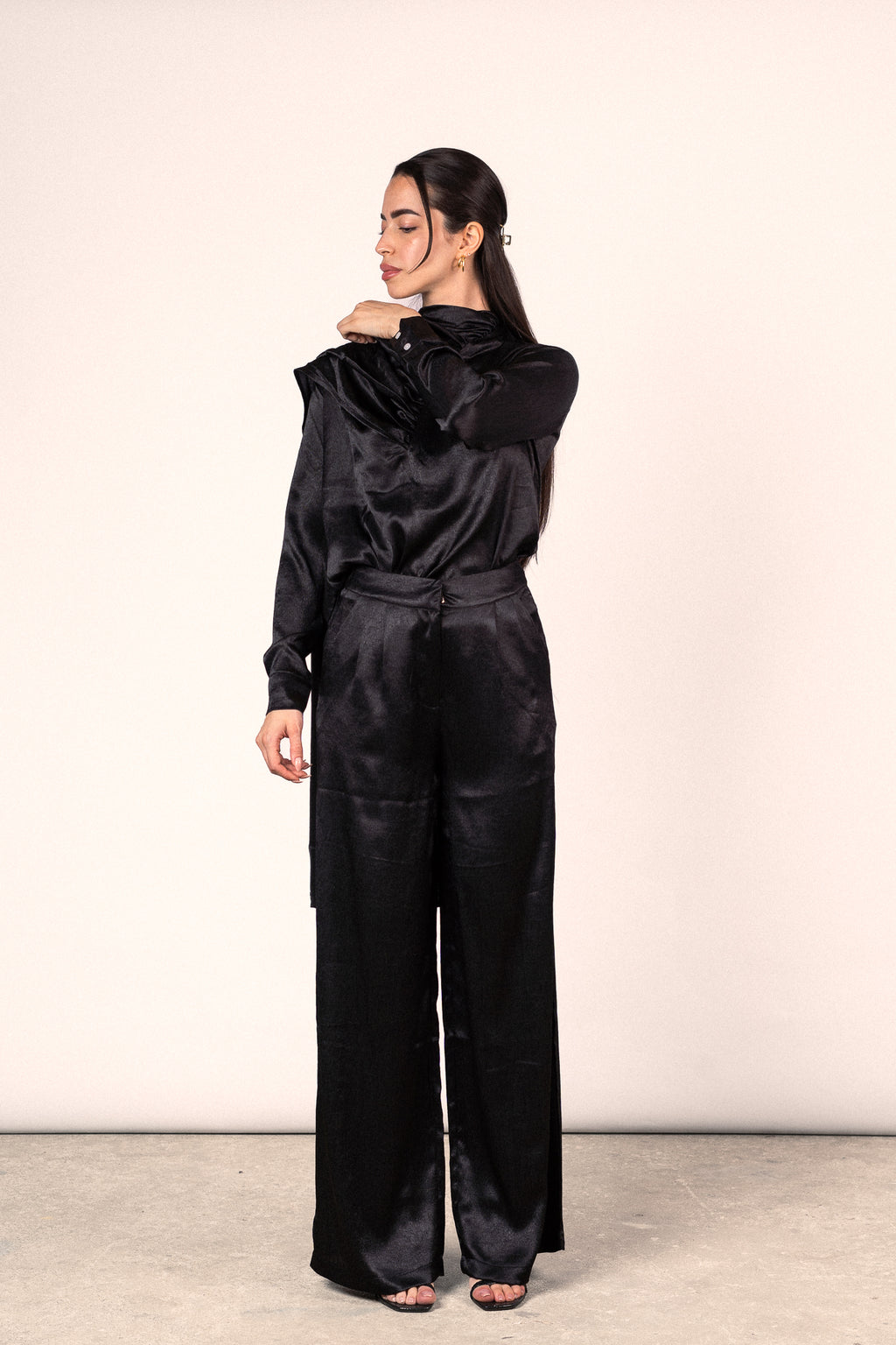 The Cape Pants - Black