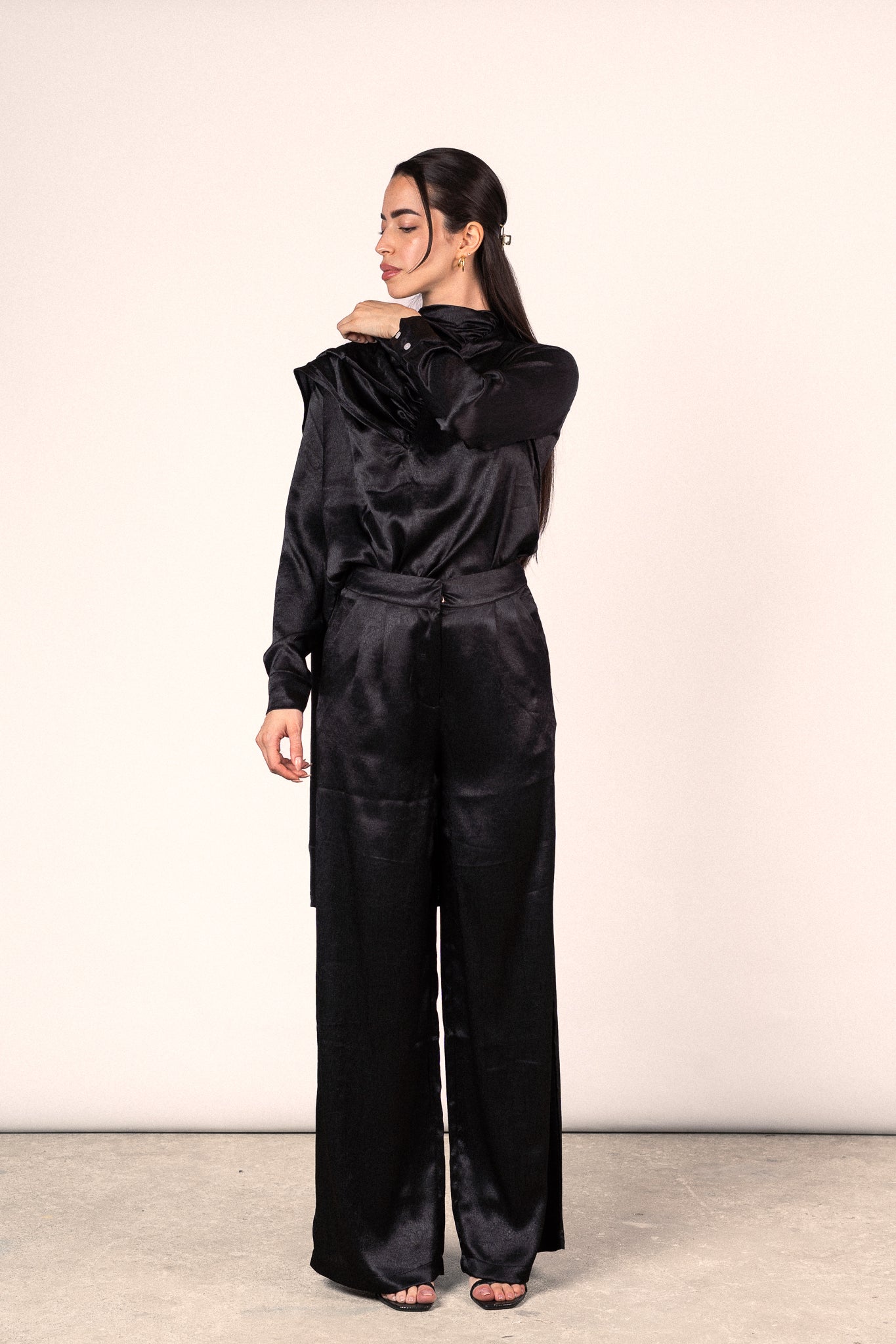 The Cape Pants - Black