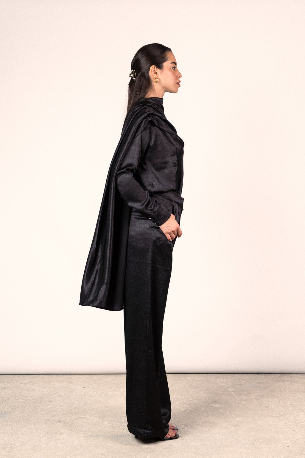 The Cape Pants - Black