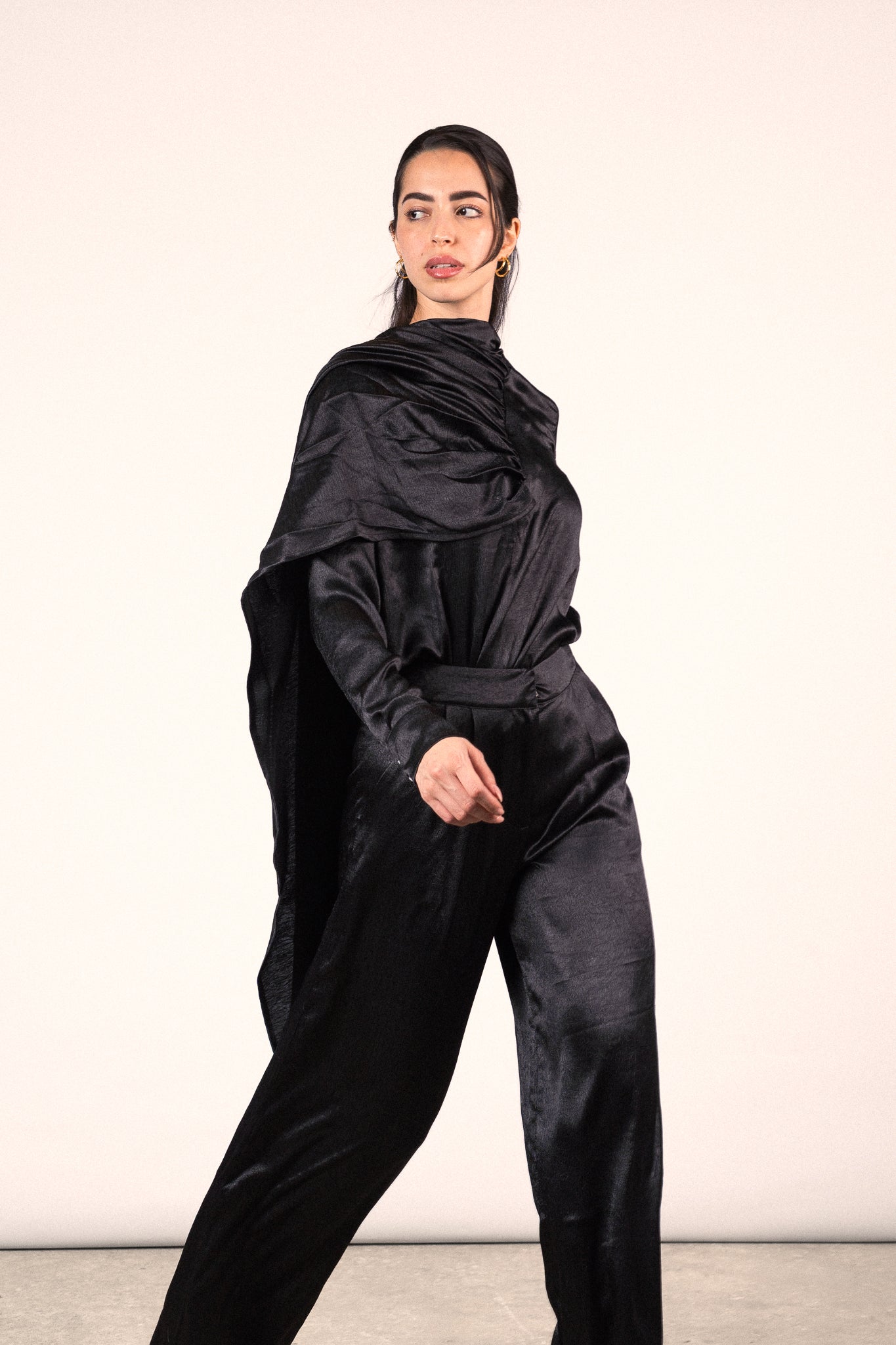 The Cape Pants - Black
