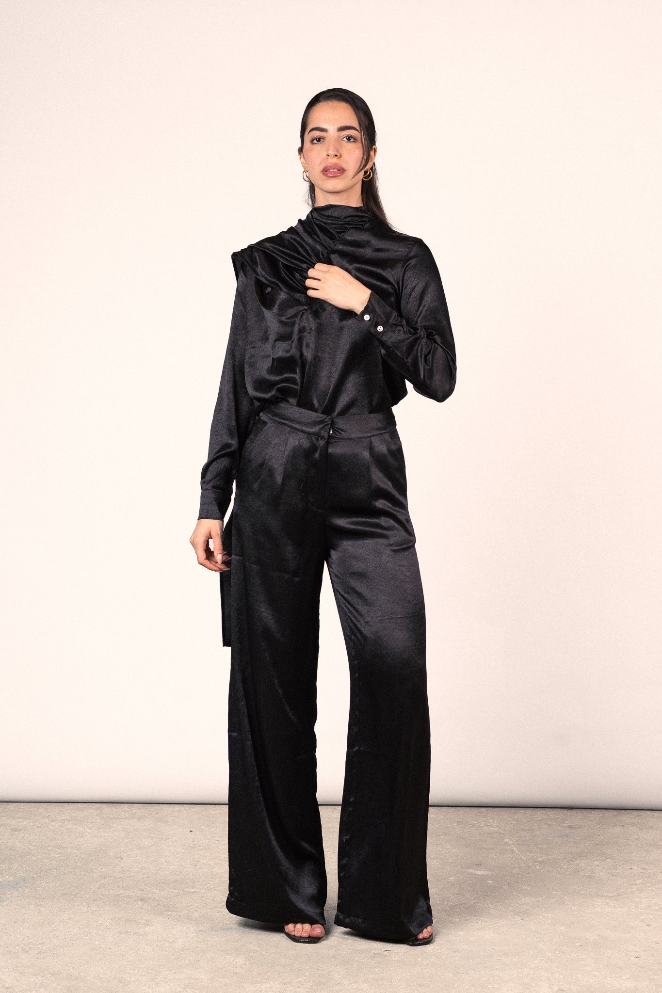 The Cape Pants - Black