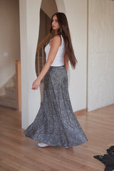 Noir Essence Skirt